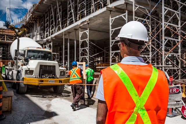 Bezpečnost na stavbě a náklady stavby
